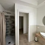Viola Rooms, A 200mt Dalla Di