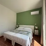 Viola Rooms, A 200mt Dalla Di 홈스테이 프로키오