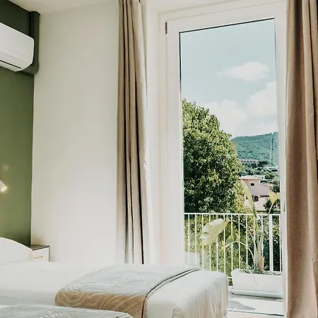 Viola Rooms, A 200mt Dalla Di *