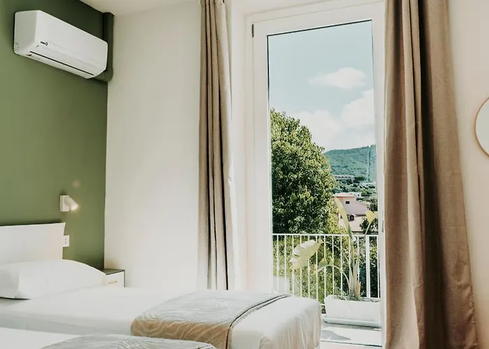 Viola Rooms, A 200mt Dalla Di *